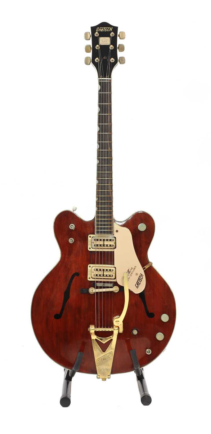 Lot 407 - A 1966 Gretsch Chet Atkins Country Gentleman electric guitar