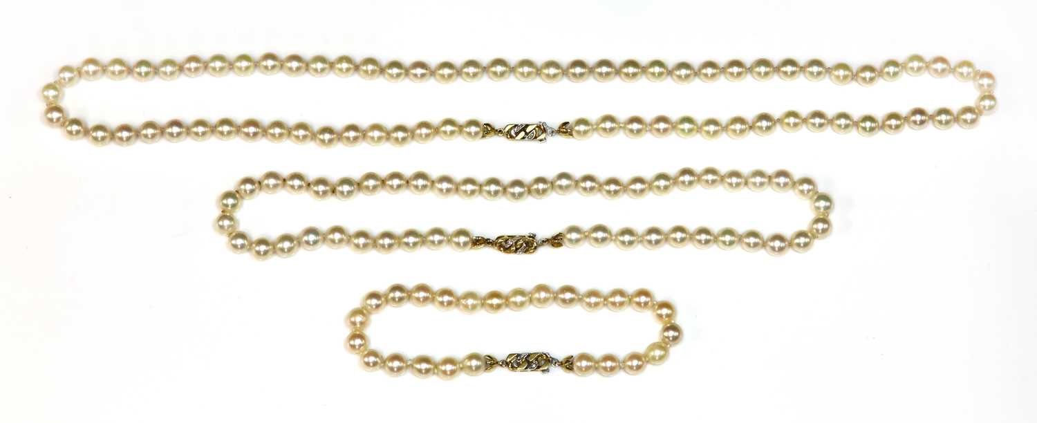 Lot 252 - Two single row uniform cultured pearl necklaces