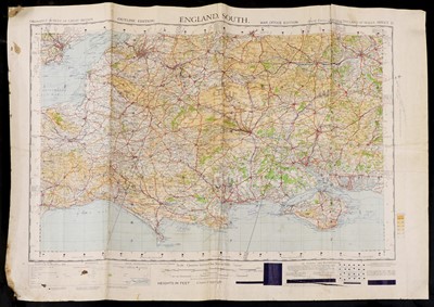Lot 280 - Approximately one hundred military maps of the UK