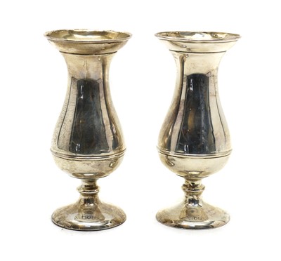 Lot 31 - A pair of Edwardian silver bud vases