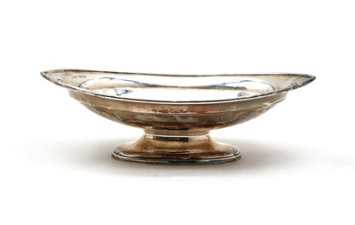 Lot 40 - A silver pedestal dish