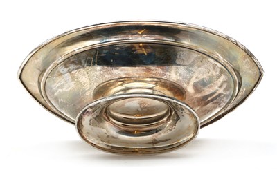 Lot 40 - A silver pedestal dish