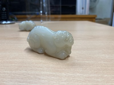 Lot 118 - Two Chinese jade carvings