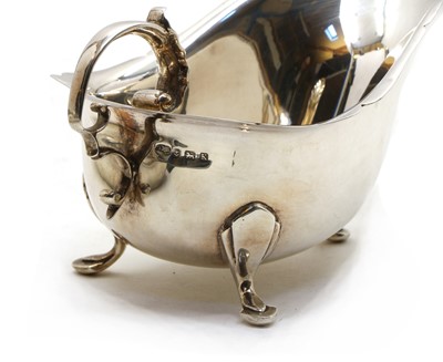 Lot 9 - A George III style silver sauce boat