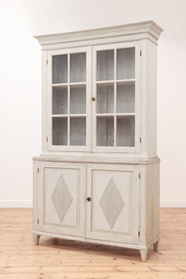 Lot 505 - A Gustavian-style painted cabinet