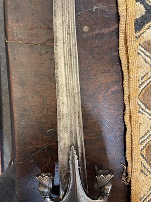 Lot 740 - A steel Pulwar sword