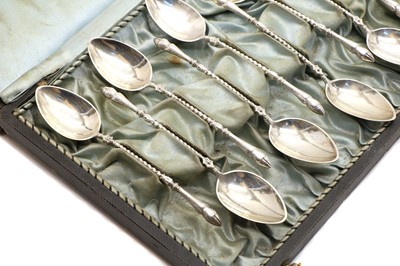 Lot 3 - A cased set of twelve 800 standard Continental silver coffee spoons