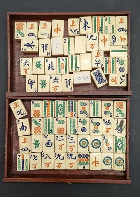 Lot 119 - A cased mahogany mahjong set