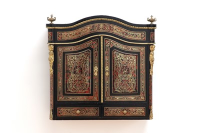 Lot 462 - A tortoiseshell and brass inlaid boulle work wall cabinet