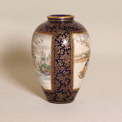 Lot 175 - A Japanese Satsuma ware vase