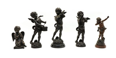 Lot 141 - A small collection of bronze putti
