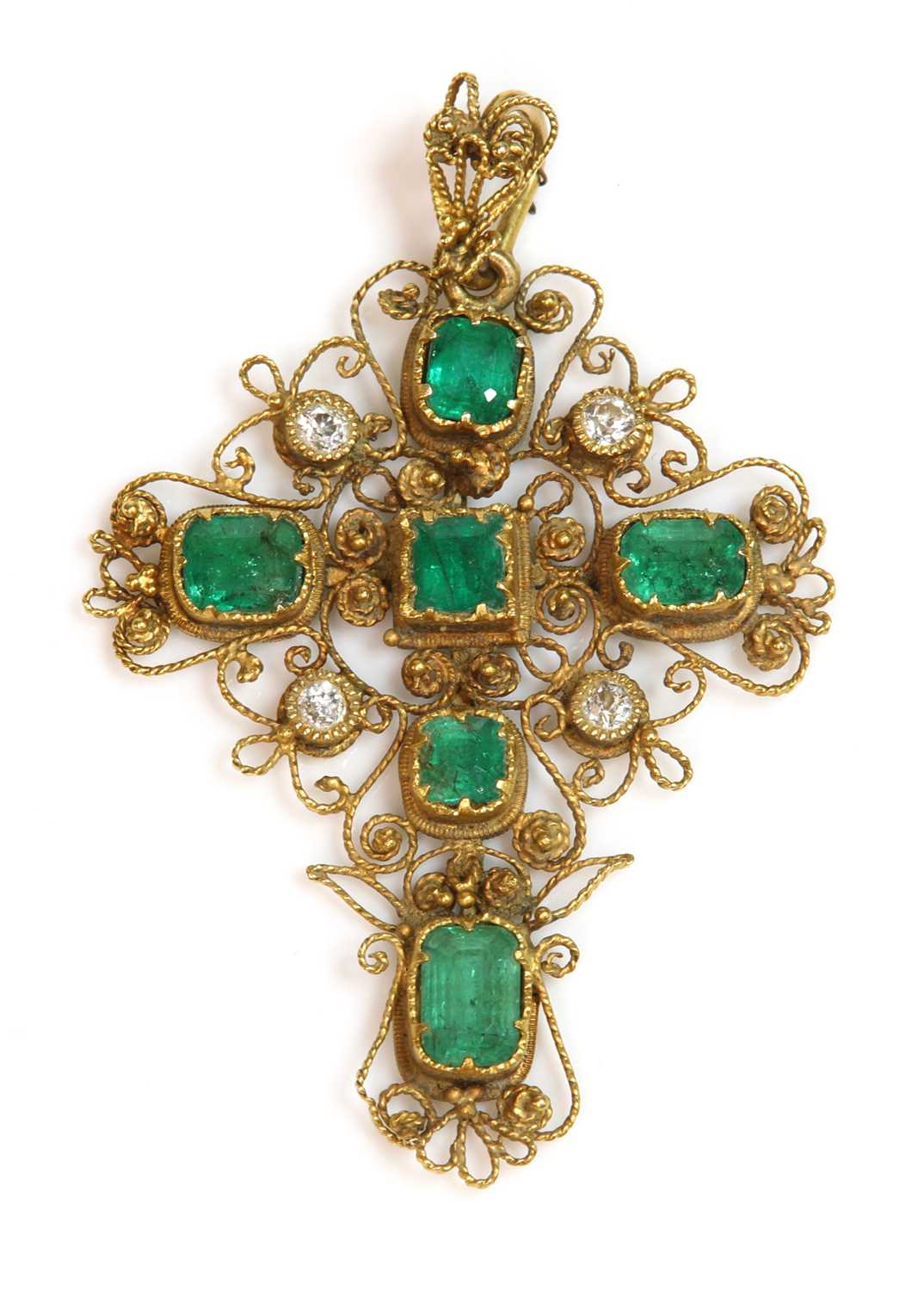 Lot 28 - A Regency emerald and diamond cannetille gold cross