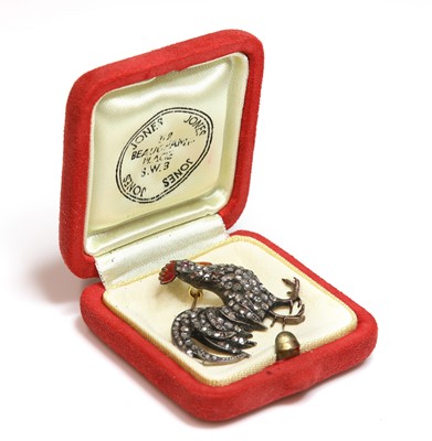 Lot 64 - A late Victorian diamond and enamel cockerel brooch