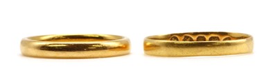 Lot 269 - Two 22ct gold wedding rings
