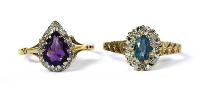 Lot 357 - A gold amethyst and diamond cluster ring