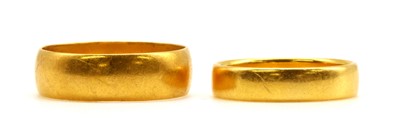 Lot 268 - Two 22ct gold wedding rings