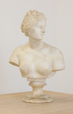 Lot 472 - After the antique, an alabaster bust of Venus