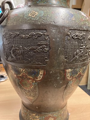 Lot 162 - A Japanese bronze vase