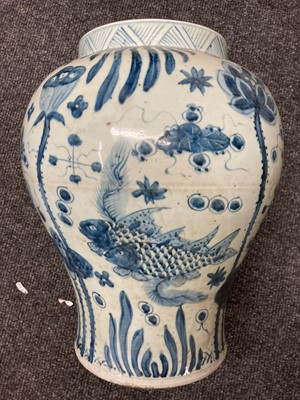 Lot 135 - A pair of Chinese blue and white vases and covers