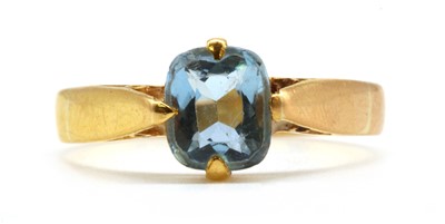 Lot 182 - A gold single stone aquamarine ring