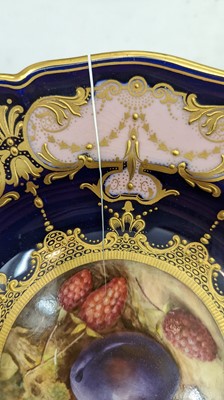 Lot 85 - A group of five Royal Worcester fruit plates