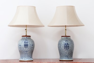 Lot 809 - A pair of porcelain vase table lamps