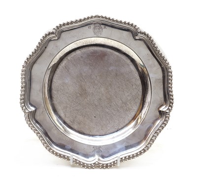 Lot 22 - A George III silver plate