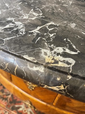 Lot 647 - A Louis XV kingwood commode