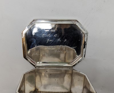 Lot 41 - An octagonal silver box