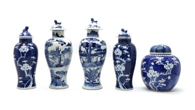 Lot 111 - A collection of Chinese blue and white porcelain