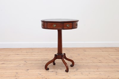 Lot 621 - A small Regency mahogany drum table