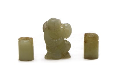 Lot 174 - A Chinese jade carving