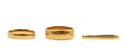 Lot 267 - Three 22ct gold wedding rings