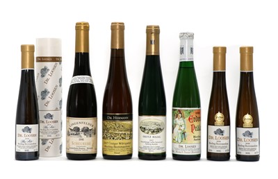 Lot 136 - An assortment of German white wines