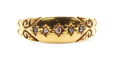 Lot 16 - A Victorian 15ct gold five stone diamond ring
