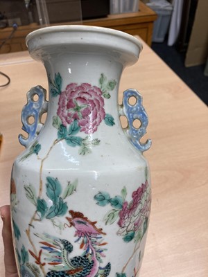 Lot 121 - A collection of Chinese famille rose