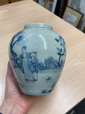 Lot 144 - A collection of Chinese blue and white
