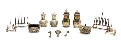 Lot 34 - A quantity of silver tableware