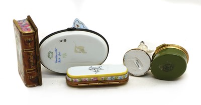 Lot 248 - A collection of Limoges pill boxes and similar