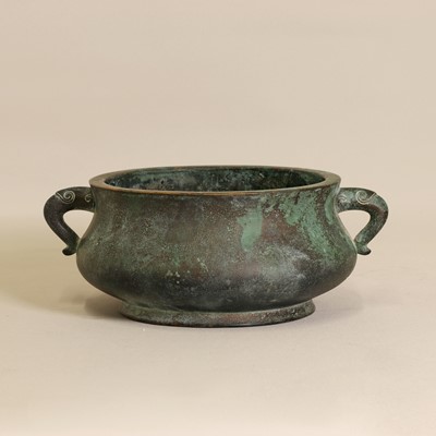 Lot 76 - A Chinese bronze incense burner