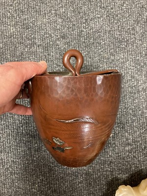 Lot 158 - A Japanese bronze bucket