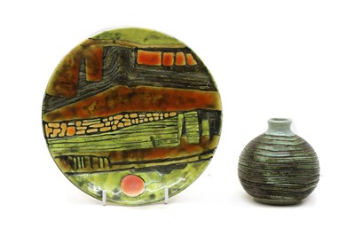 Lot 100 - A Poole pottery 'Delphis' plate