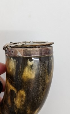 Lot 250 - Two 19th century Scottish rams horn snuff mulls