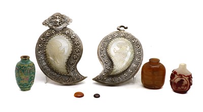 Lot 159 - A collection of three Chinese snuff bottles