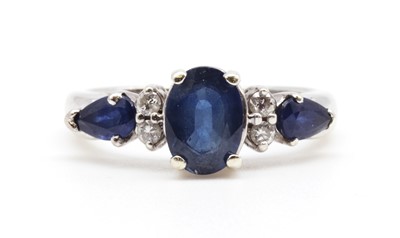 Lot 195 - A white gold sapphire and diamond ring