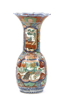 Lot 382 - A large floor standing Imari vase