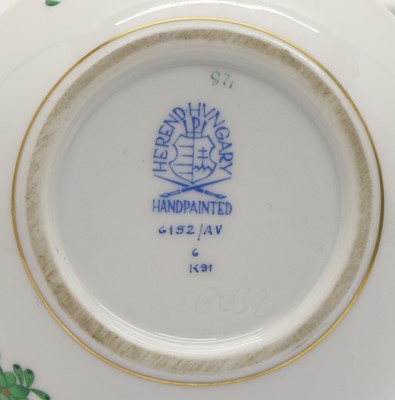 Lot 100 - A collection of Herend 'Chinese Bouquet' pattern porcelain items