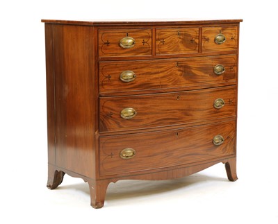 Lot 356 - A Regency bow fronted chest of drawers