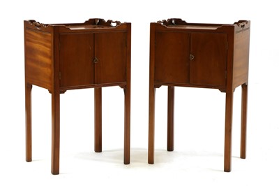 Lot 344 - A pair of George III style bedside cabinets