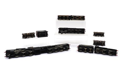 Lot 181 - Four kit or scratch built 00 gauge metal model locomotives and three wagons